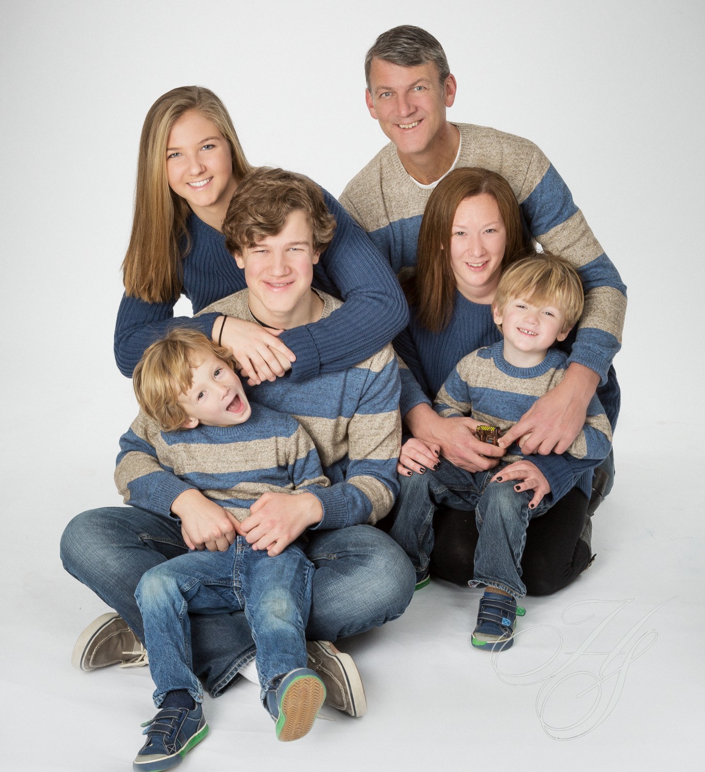 Heirloom Studio | Family Portrait | Casual