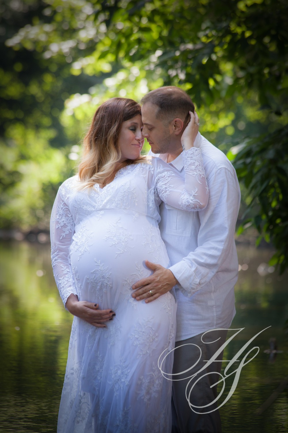 Heirloom Studio, Maternity Portrait, location